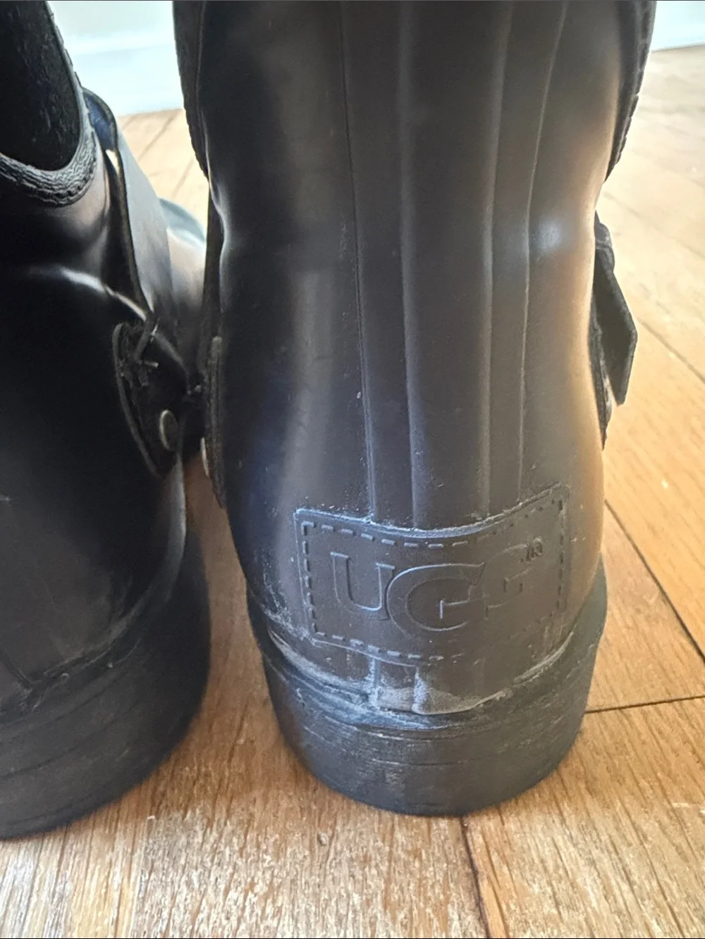 UGG SIVADA Black Leather & Suede Mid-Calf Buckle Boots Rubber